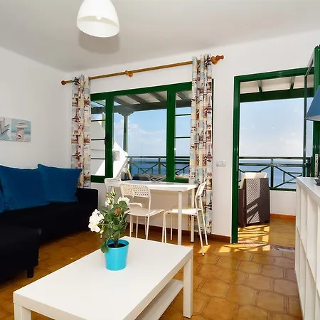 아파트 New Port Sea Views! 티아즈